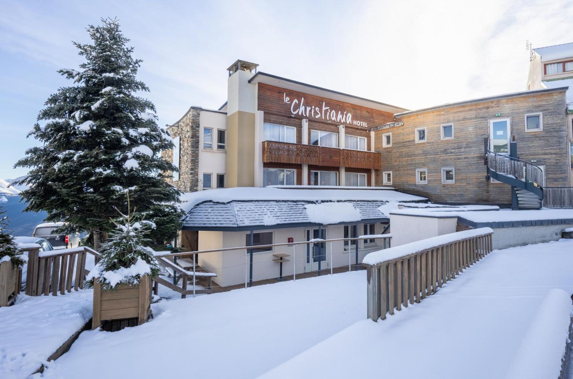 Hotel Le Christiania Saint-Lary-Soulan Exterior foto